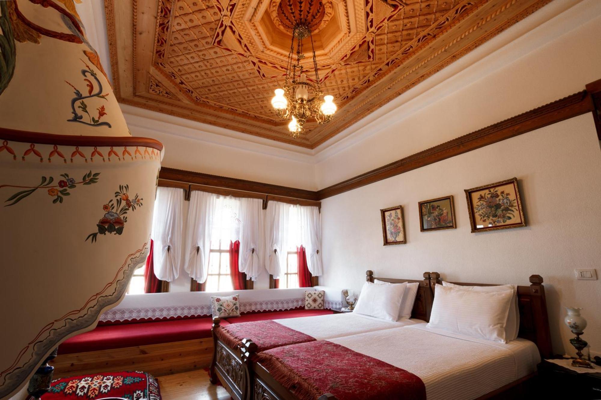 Boutique Hotel Musee Gjirokastër Exterior foto